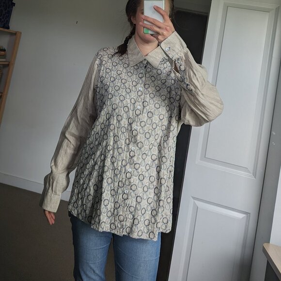 100% raw linen button down shirt with blue embroidery - Picture 10 of 15